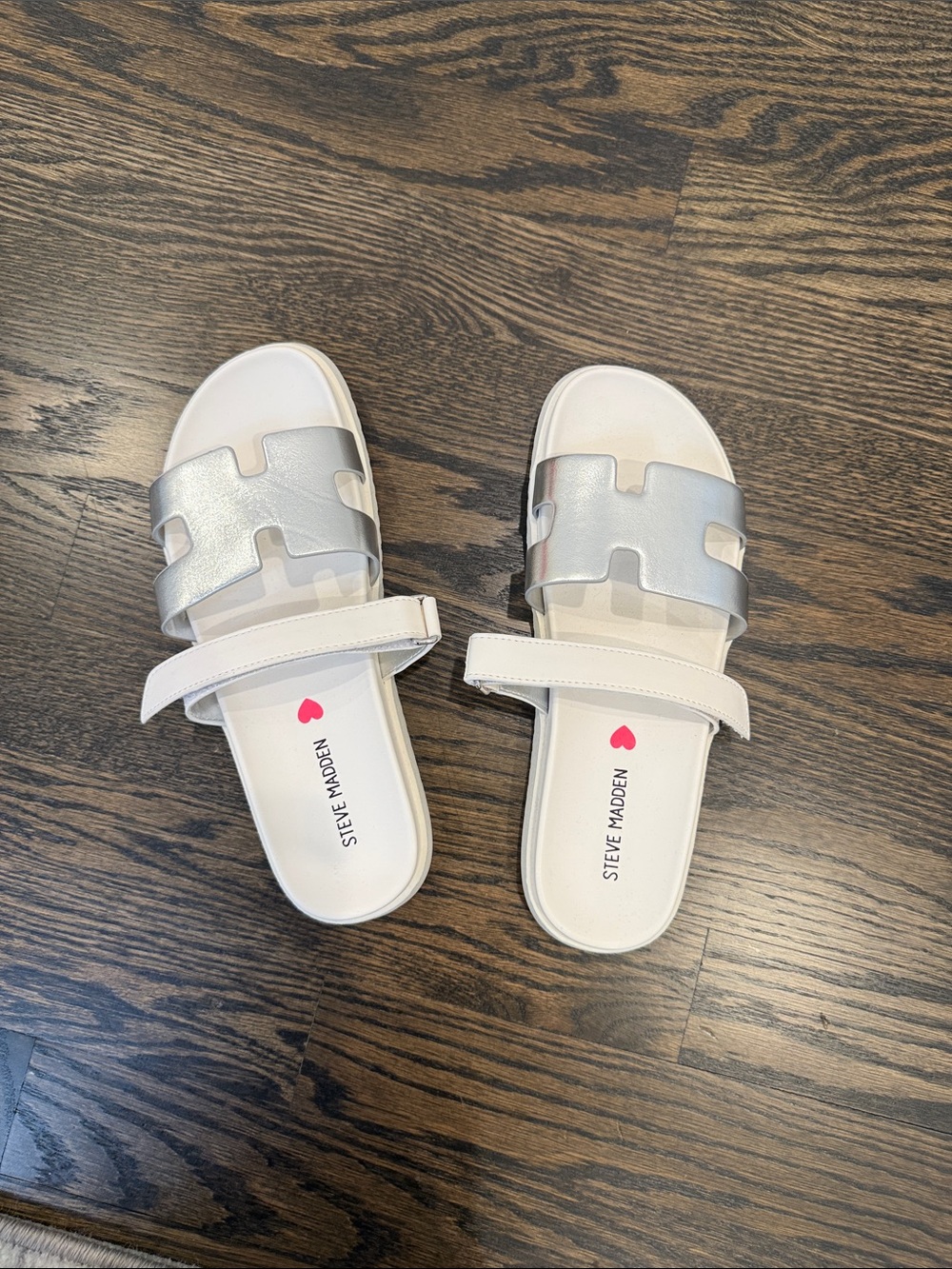 Steve Madden Metallic Silver and White Slip-On Sandals